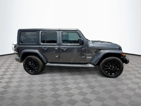 Used 2023 Jeep Wrangler Unlimited Sahara AWD/4WD image 5