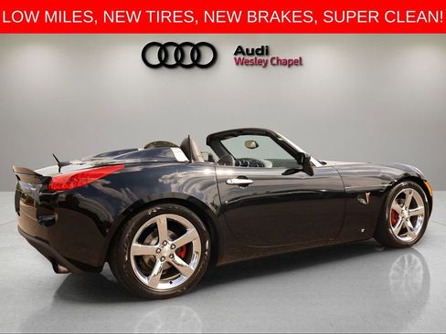 Used 2007 Pontiac Solstice GXP w/ Premium Package RWD image 6