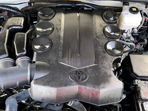 Used 2023 Toyota 4Runner SR5 Premium image 31