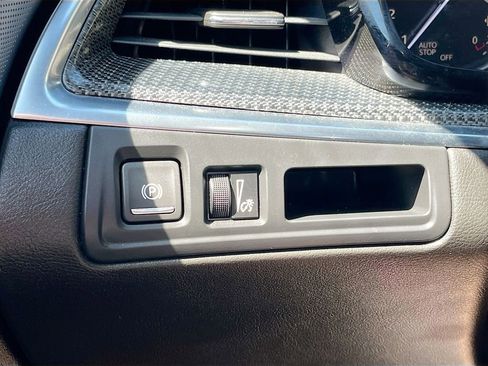 Used 2021 Cadillac XT5 Sportv image 10