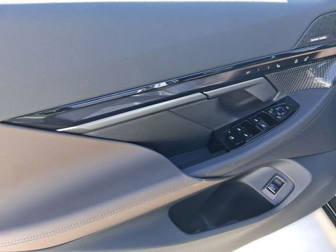 New 2026 BMW 540i xDrive w/ M Sport Package image 12