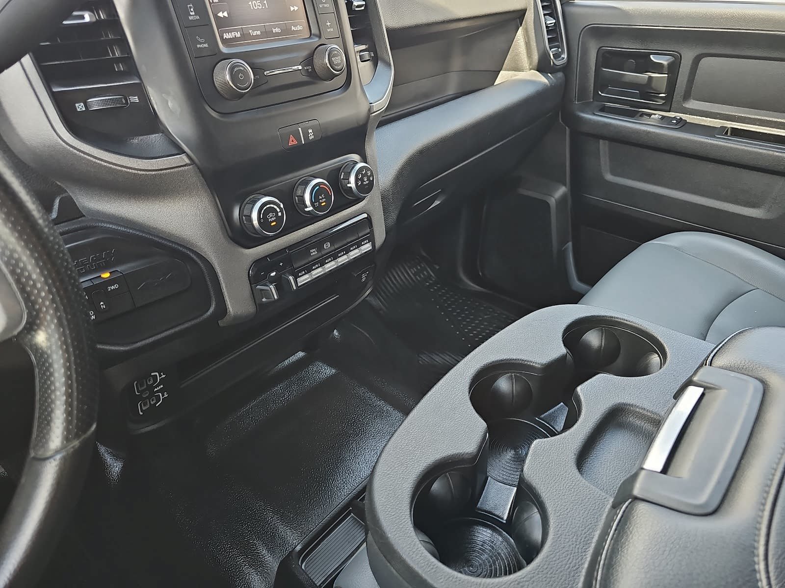 Used 2024 RAM 2500 Tradesman w/ Snow Chief Group AWD/4WD image 20