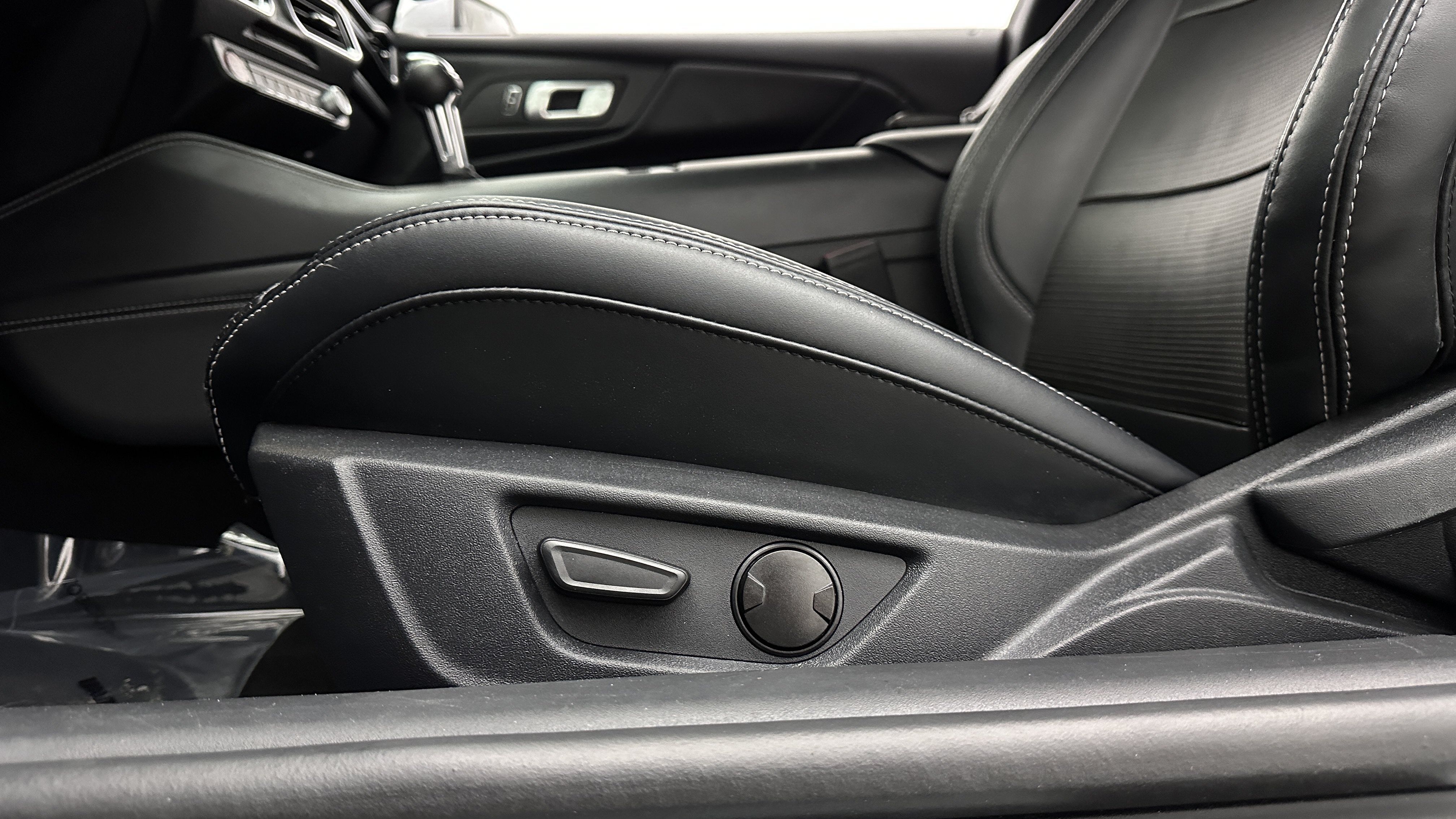 Used 2024 Ford Mustang GT Premium RWD image 16