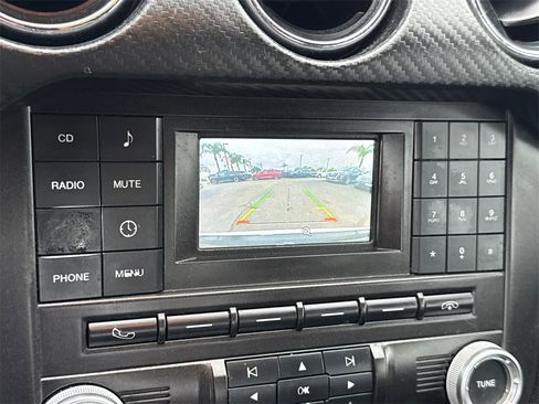 Used 2017 Ford Mustang V6 image 27