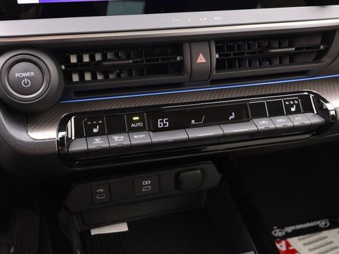 New 2026 Toyota Prius XLE image 19