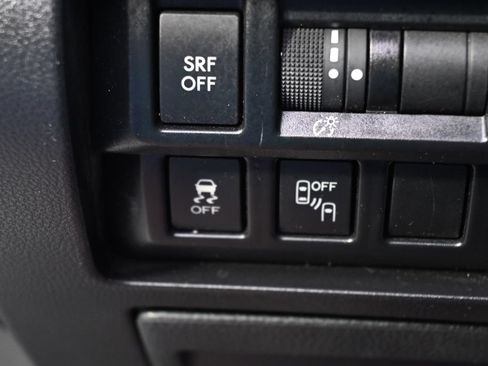 Used 2019 Subaru Impreza 2.0i Premium w/ Eyesight & BSD/Rcta & SRF AWD/4WD image 22