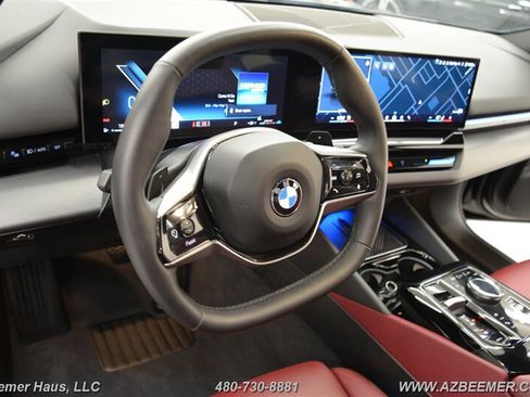 Used 2024 BMW 530i w/ M Sport Package image 30