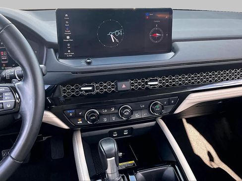 Used 2023 Honda Accord Touring image 7