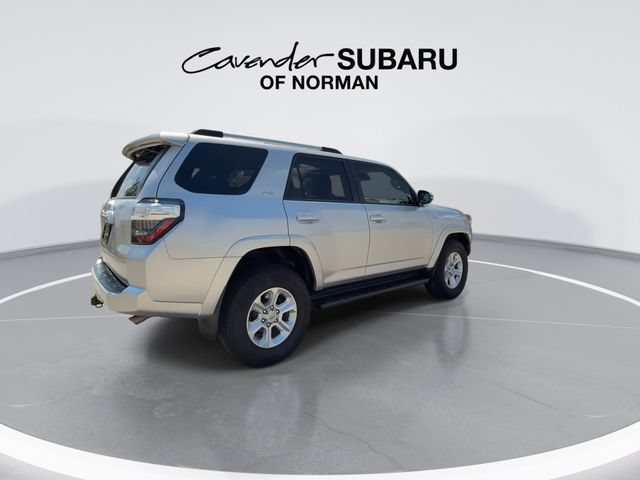 Used 2022 Toyota 4Runner SR5 Premium AWD/4WD image 9