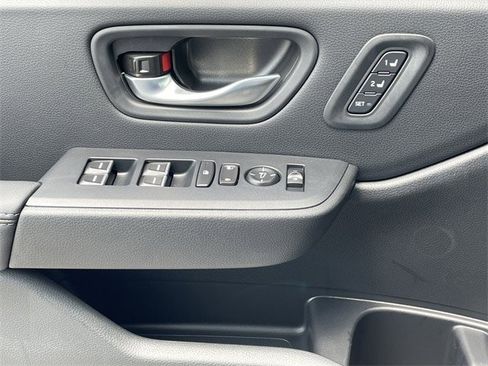 New 2025 Honda Pilot Touring image 23