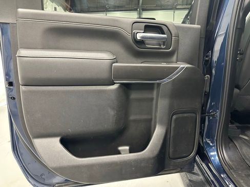 Used 2022 GMC Sierra 2500 AT4 image 38