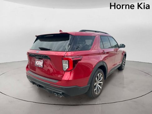 Used 2020 Ford Explorer ST w/ Premium Technology Package AWD/4WD image 4