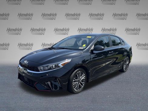 Used 2024 Kia Forte GT-Line w/ GT-Line Premium Package FWD image 4