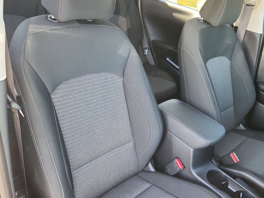 Used 2025 Kia Soul EX FWD image 16