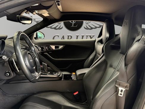 Used 2017 Jaguar F-TYPE R image 22