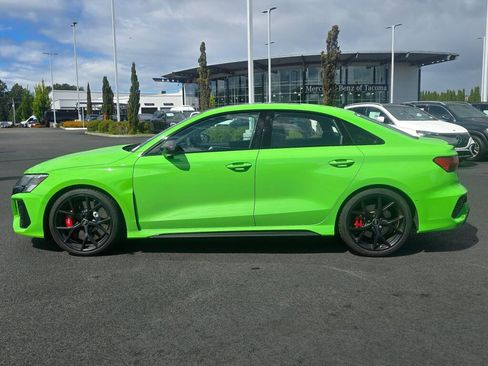 Used 2024 Audi RS 3 w/ Carbon Package AWD/4WD image 3
