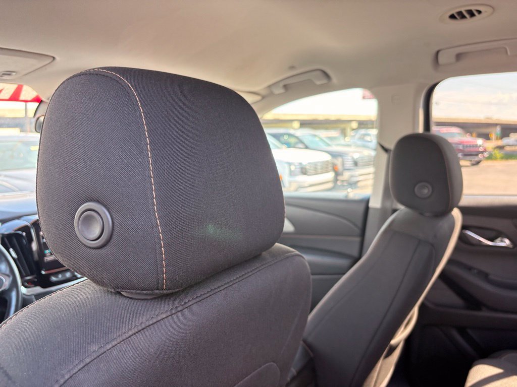 Used 2018 Chevrolet Traverse LT FWD image 28