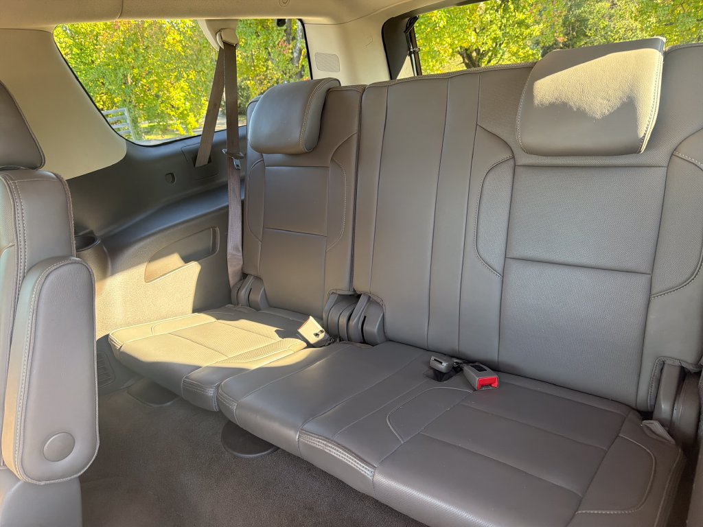 Used 2016 GMC Yukon XL Denali w/ Open Road Package AWD/4WD image 26