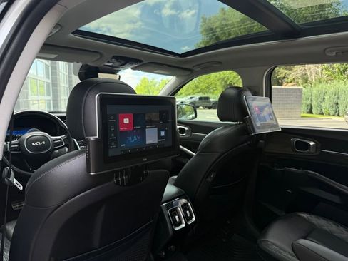 Used 2022 Kia Sorento SX Prestige AWD/4WD image 38