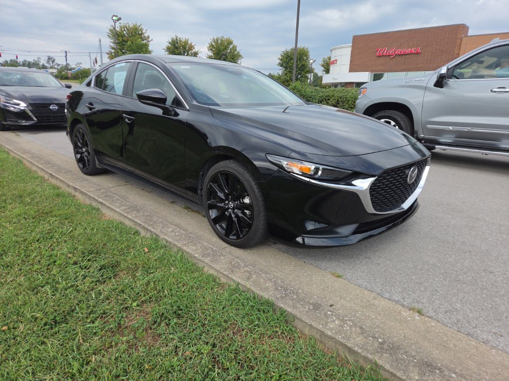 Used 2024 MAZDA MAZDA3 s FWD image 2