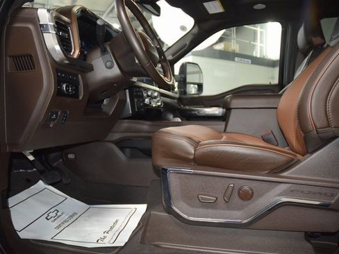 Used 2023 Ford F250 King Ranch image 39
