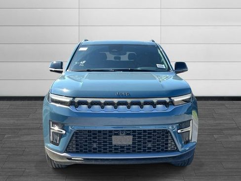 New 2026 Jeep Grand Wagoneer 4WD image 8