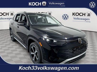 New 2025 Volkswagen Tiguan SE