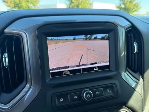 Used 2024 Chevrolet Silverado 2500 Custom w/ Custom Value Package image 39