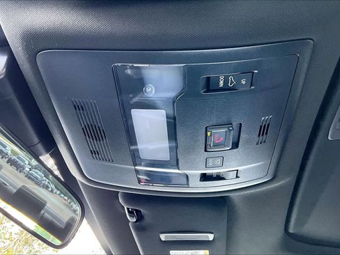 Used 2025 Lexus IS 350 F Sport w/ Accessory Package image 32