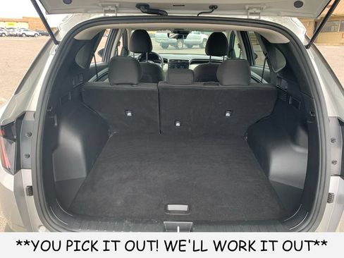 Used 2022 Hyundai Tucson SEL FWD image 9