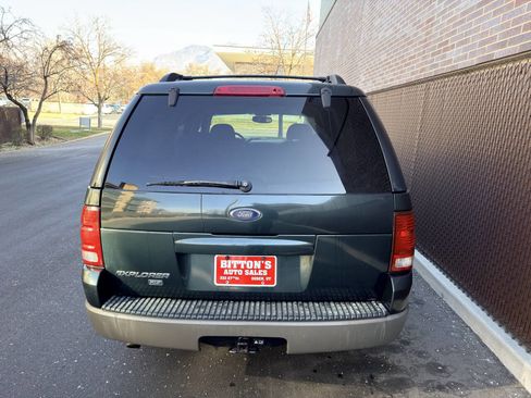Used 2002 Ford Explorer XLT image 6