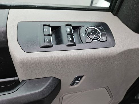 Used 2015 Ford F150 XL w/ Equipment Group 101A Mid image 16