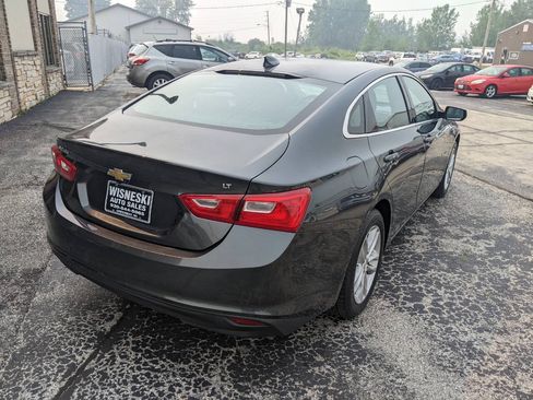 Used 2016 Chevrolet Malibu LT FWD image 3