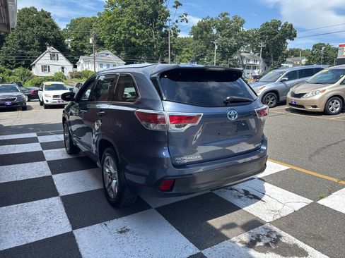Used 2016 Toyota Highlander Limited Platinum AWD/4WD image 4