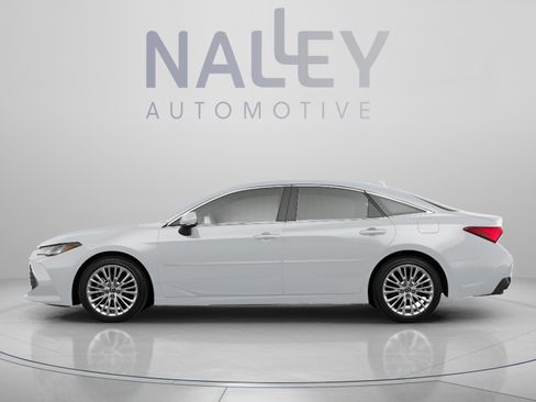 Used 2021 Toyota Avalon Limited w/ Advanced Safety Package FWD image 2