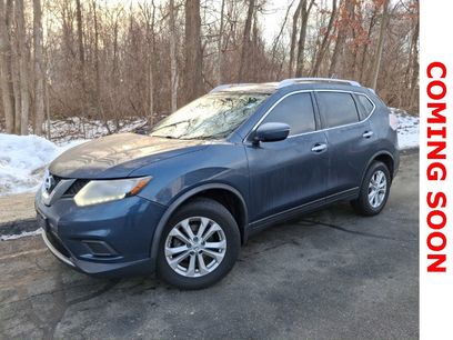 Used 2016 Nissan Rogue SV