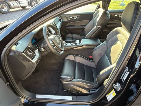 Used 2024 Volvo S60 T8 Plus AWD/4WD image 24