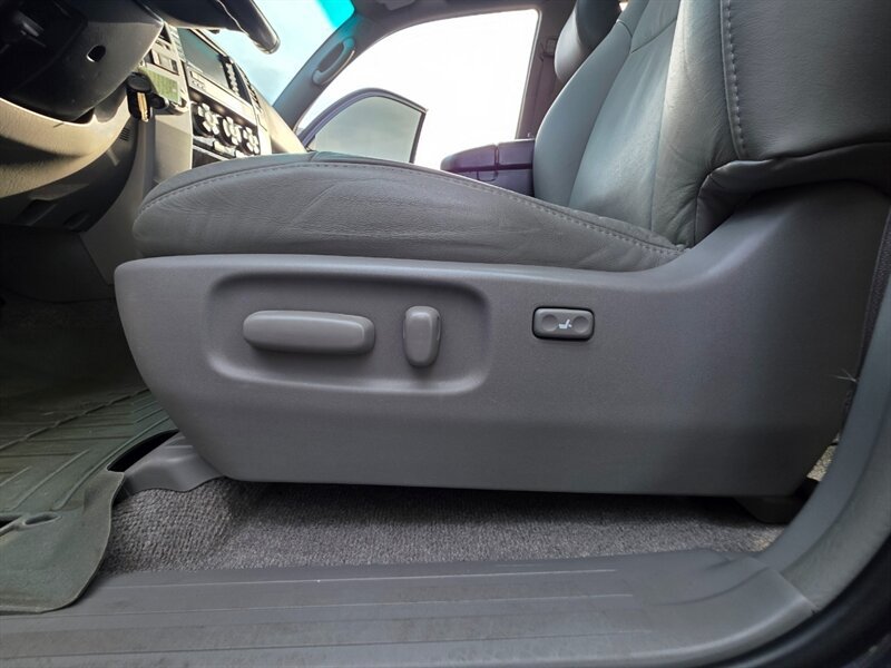 Used 2008 Toyota 4Runner Limited w/ Limited Extra Value Pkg 1 AWD/4WD image 51