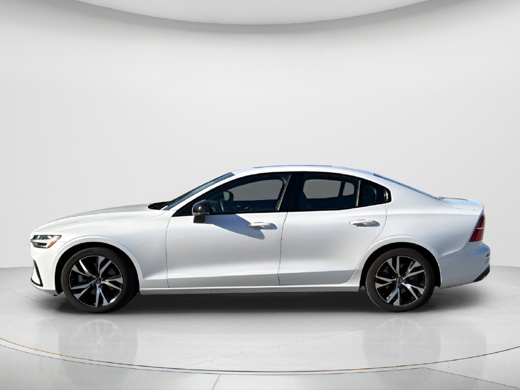 Used 2024 Volvo S60 B5 Core FWD image 8