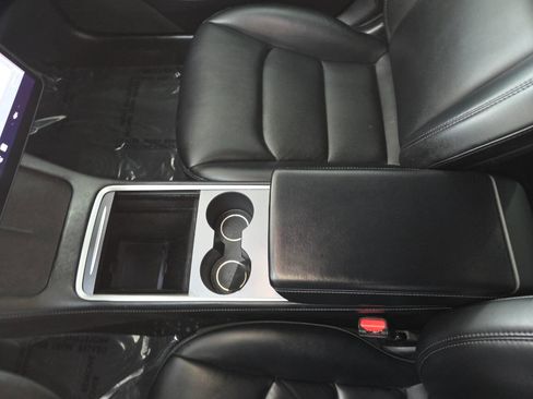 Used 2021 Tesla Model 3 Standard Range Plus RWD image 17