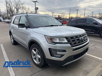 Used 2017 Ford Explorer XLT w/ Equipment Group 201A