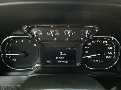 Used 2022 GMC Sierra 2500 AT4 w/ Gooseneck/5TH Wheel Package AWD/4WD image 17