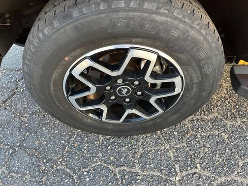 Used 2022 Ford Bronco Outer Banks AWD/4WD image 42