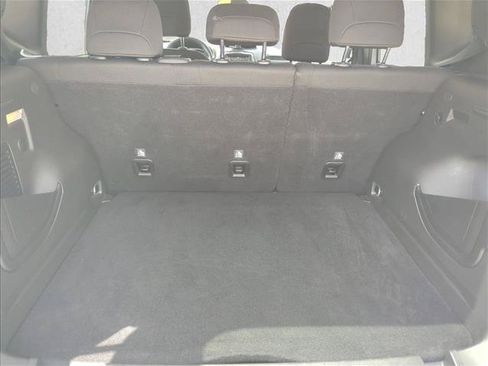 Used 2021 Jeep Renegade Latitude FWD image 5