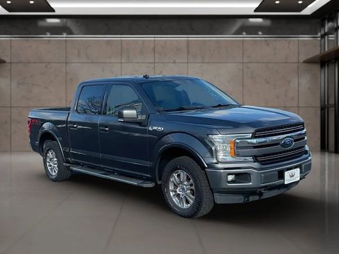 Used 2019 Ford F150 Lariat w/ FX4 Off-Road Package image 7