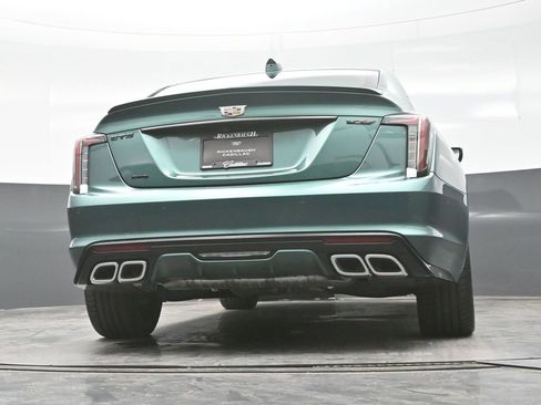 New 2026 Cadillac CT5 V w/ Platinum Package AWD/4WD image 24