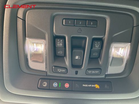 Used 2022 GMC Sierra 2500 AT4 w/ AT4 Premium Plus Package image 15