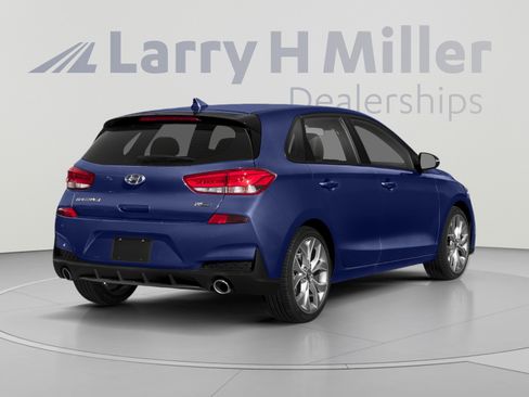 Used 2019 Hyundai Elantra GT N Line w/ Tech Package 03 FWD image 2