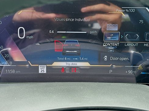 New 2026 BMW X5 sDrive40i image 9