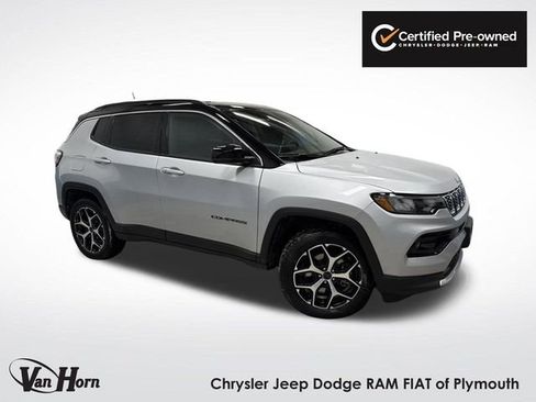Certified 2025 Jeep Compass Limited image 1